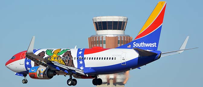 Southwest Boeing 737-7H4 N280WN Missouri One, Phoenix Sky Harbor, January 24, 2016
